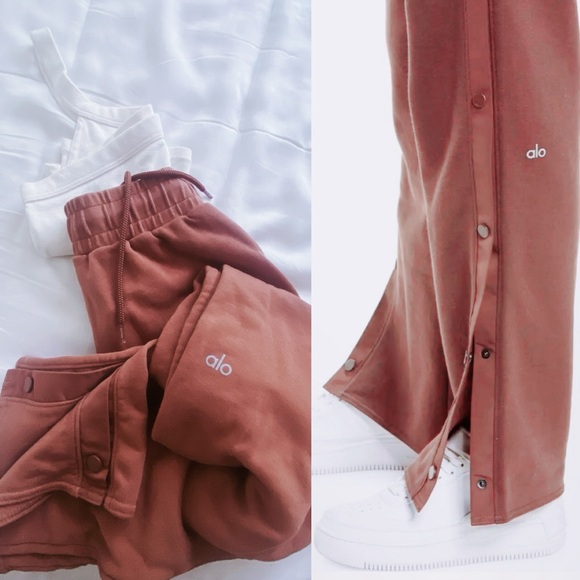 ALO Yoga Pants - ALO Yoga court side tear away snap pants